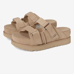 UGG Goldenstar Hi Sandal